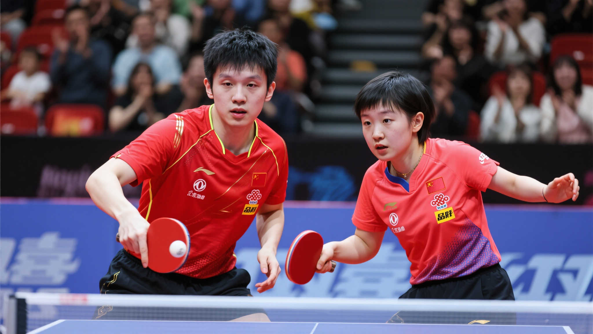 正在广东肇庆集训的中国女足与广东佛山U15男足战成0-0.